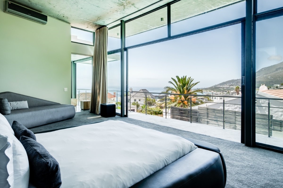 5 Bedroom Property for Sale in Camps Bay Western Cape